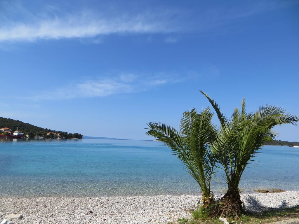 Holiday Home Artina 2 Lovište Rom bilde