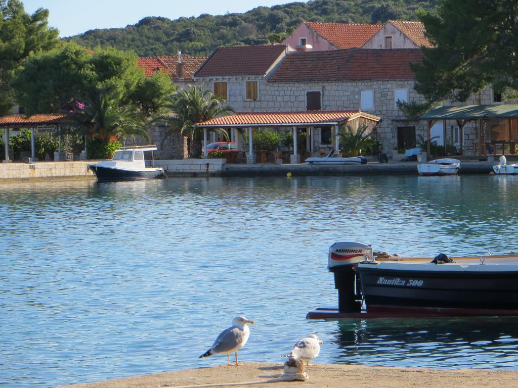 Holiday Home Artina 2 Lovište Rom bilde