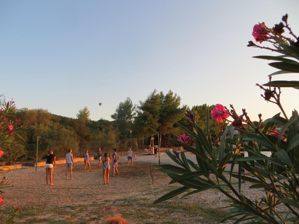 Holiday Home Artina 2 Lovište Rom bilde