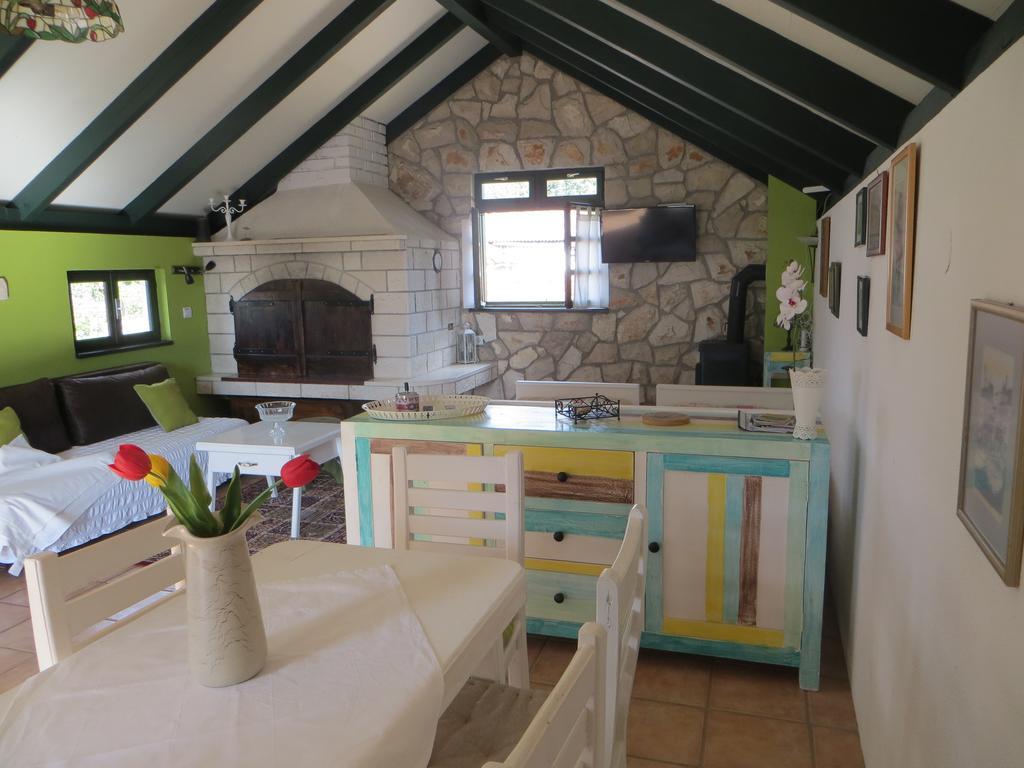 Holiday Home Artina 2 Lovište Eksteriør bilde