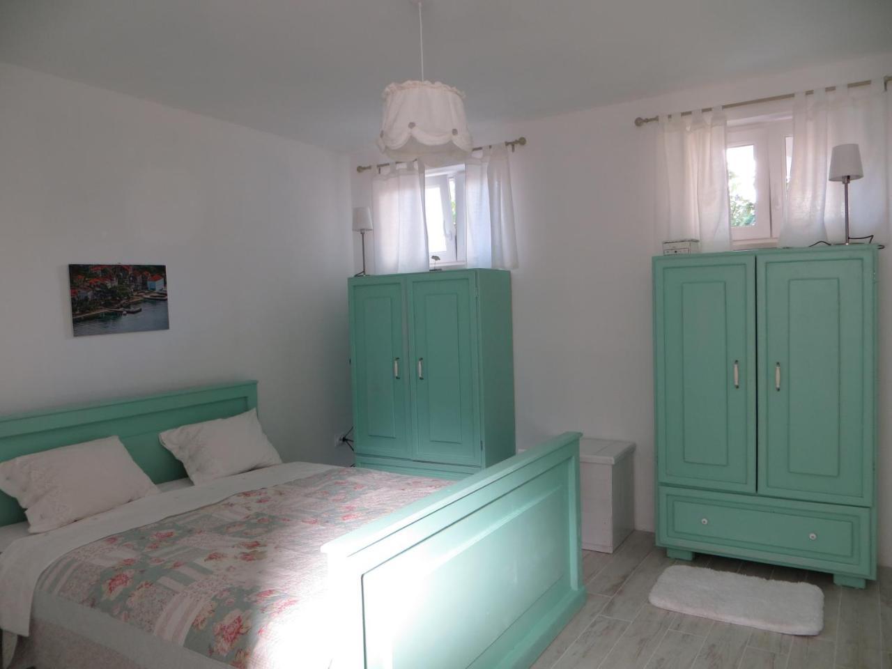 Holiday Home Artina 2 Lovište Eksteriør bilde